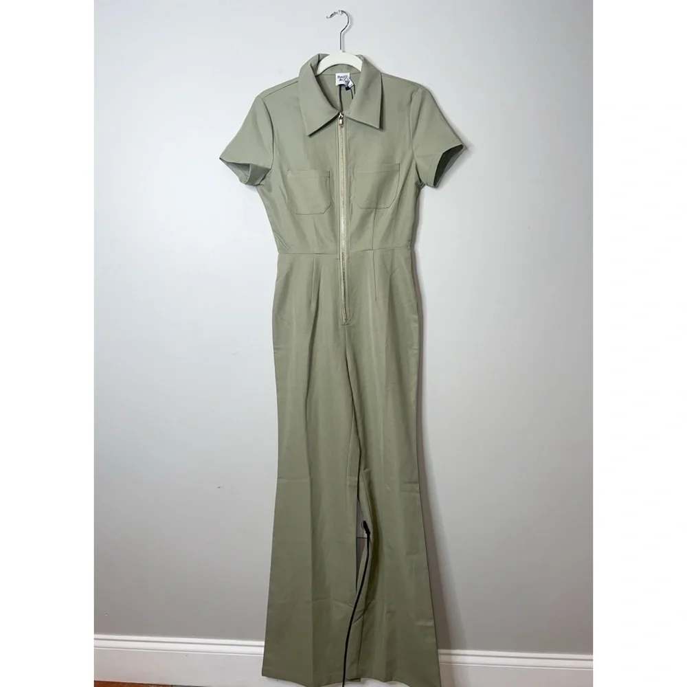Princess Polly NWT Loretta Jumpsuit Khaki - Picture 4 of 10